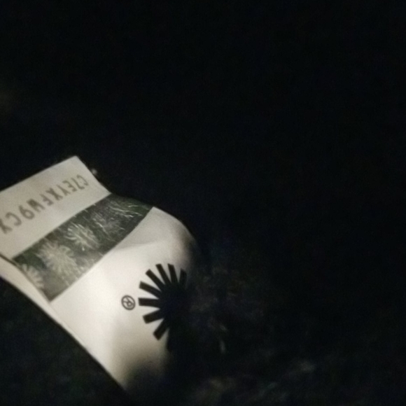 Ugg Sequin mini short Boot - Picture 8 of 11